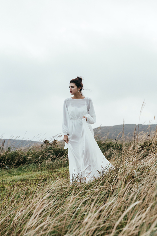 Молочное шифоновое платье