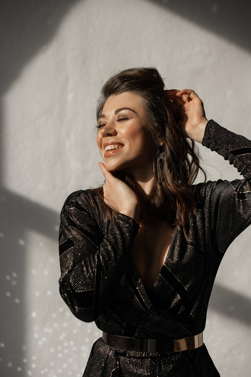 Чёрный комбинезон с геометрией