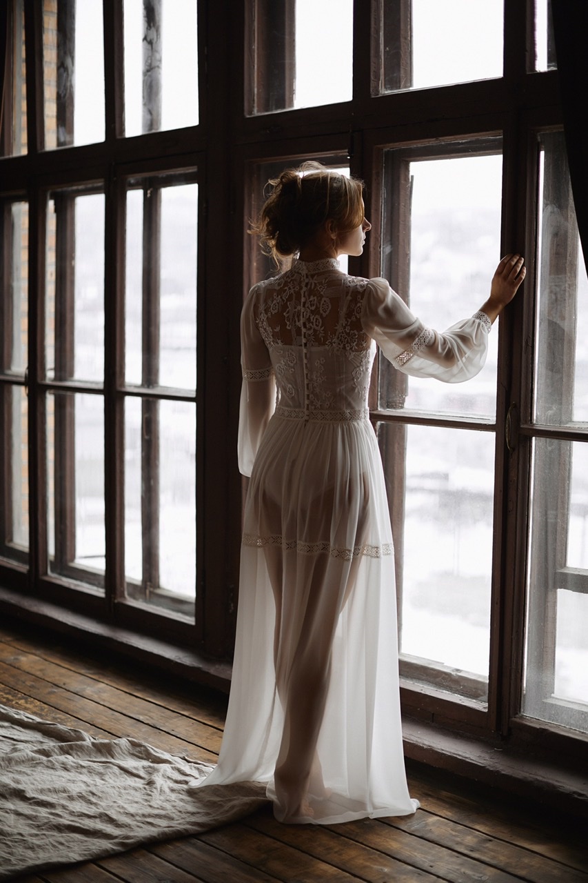 Будуарное платье в стиле бохо