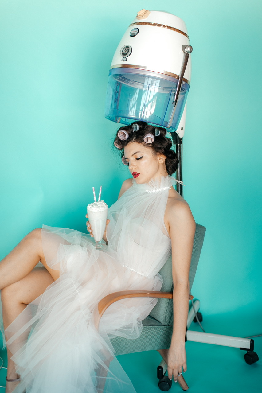 Фатиновое платье в цвете каппучино