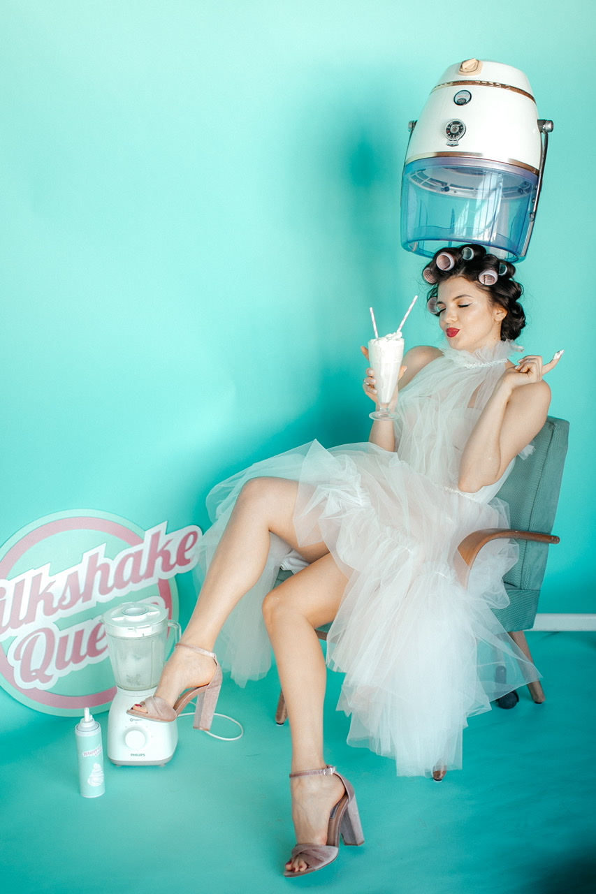 Фатиновое платье в цвете каппучино