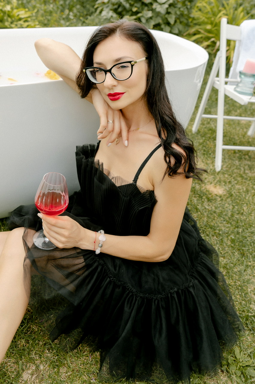 Чёрное короткое плиссированное