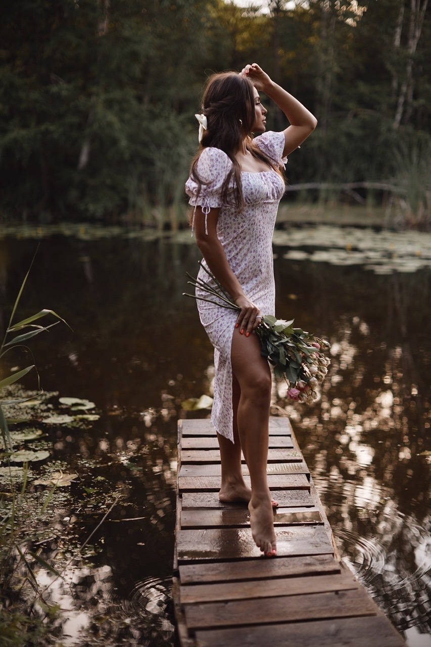 Розовое хлопковое платье в цветочек