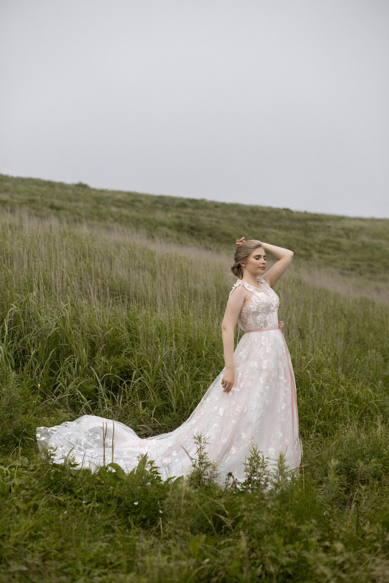 Daria Karlozi цветочное