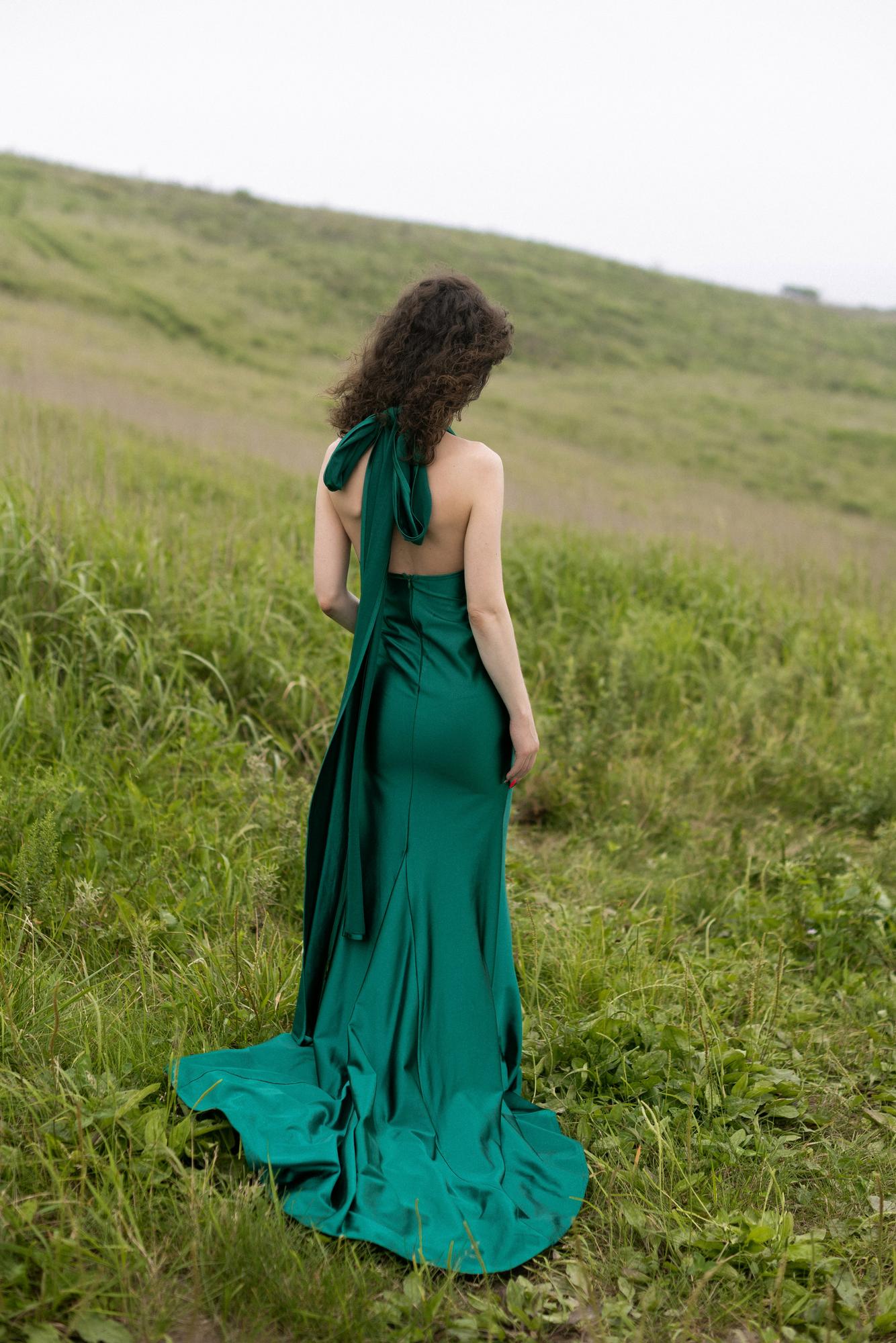 Изумрудное платье-трансформер