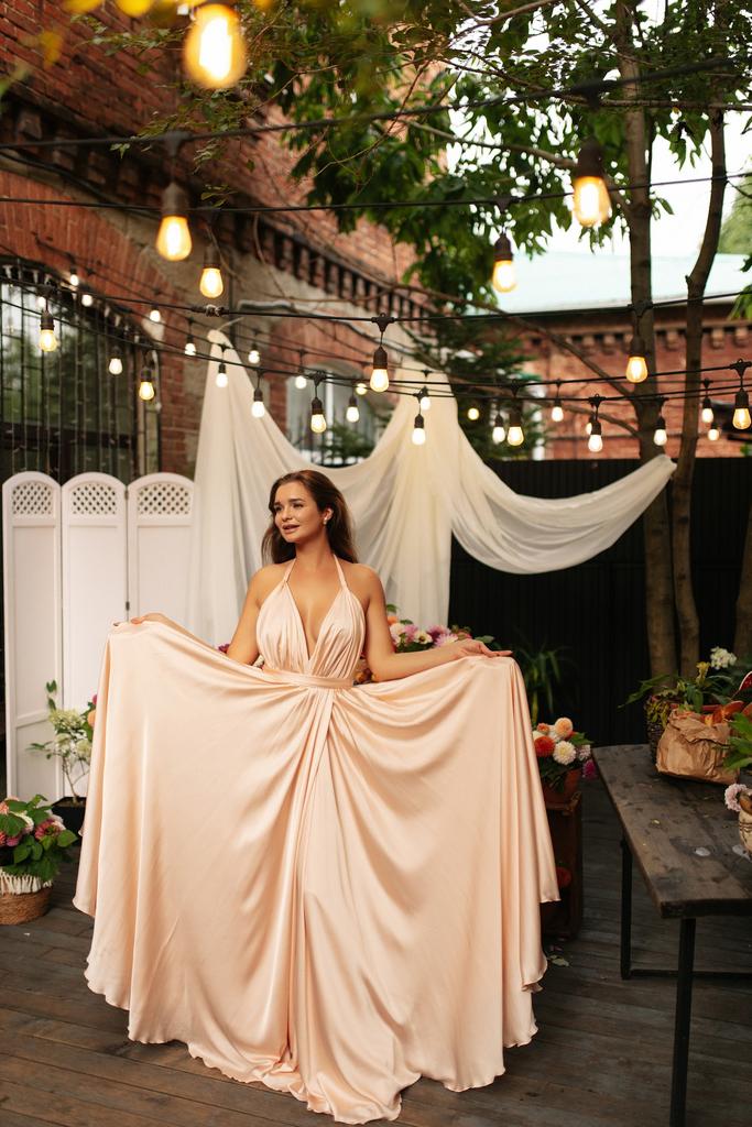 Касандра персик шелковое