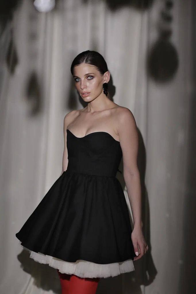 Платье «No one»