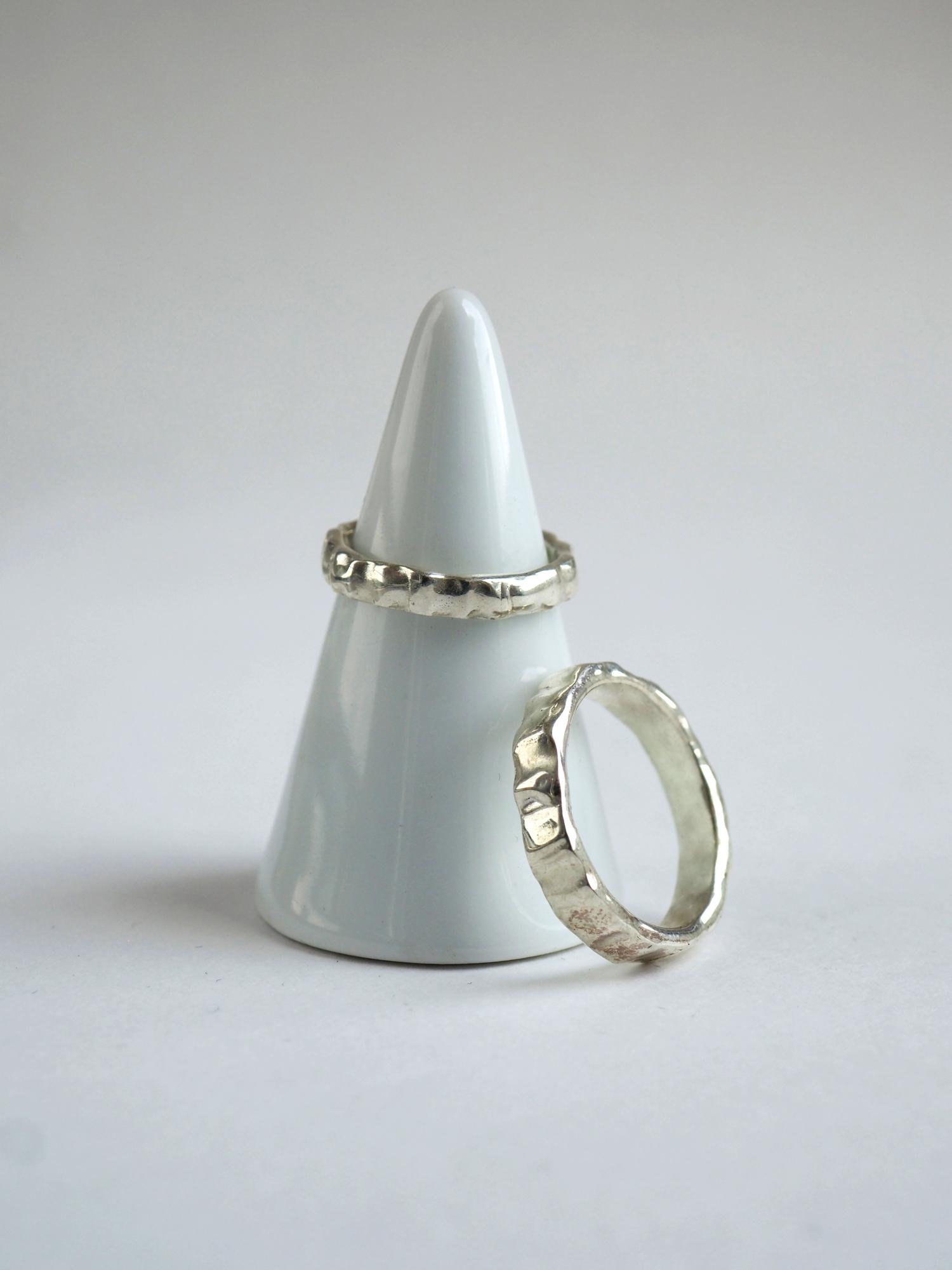 Glossy Wave Wedding Set