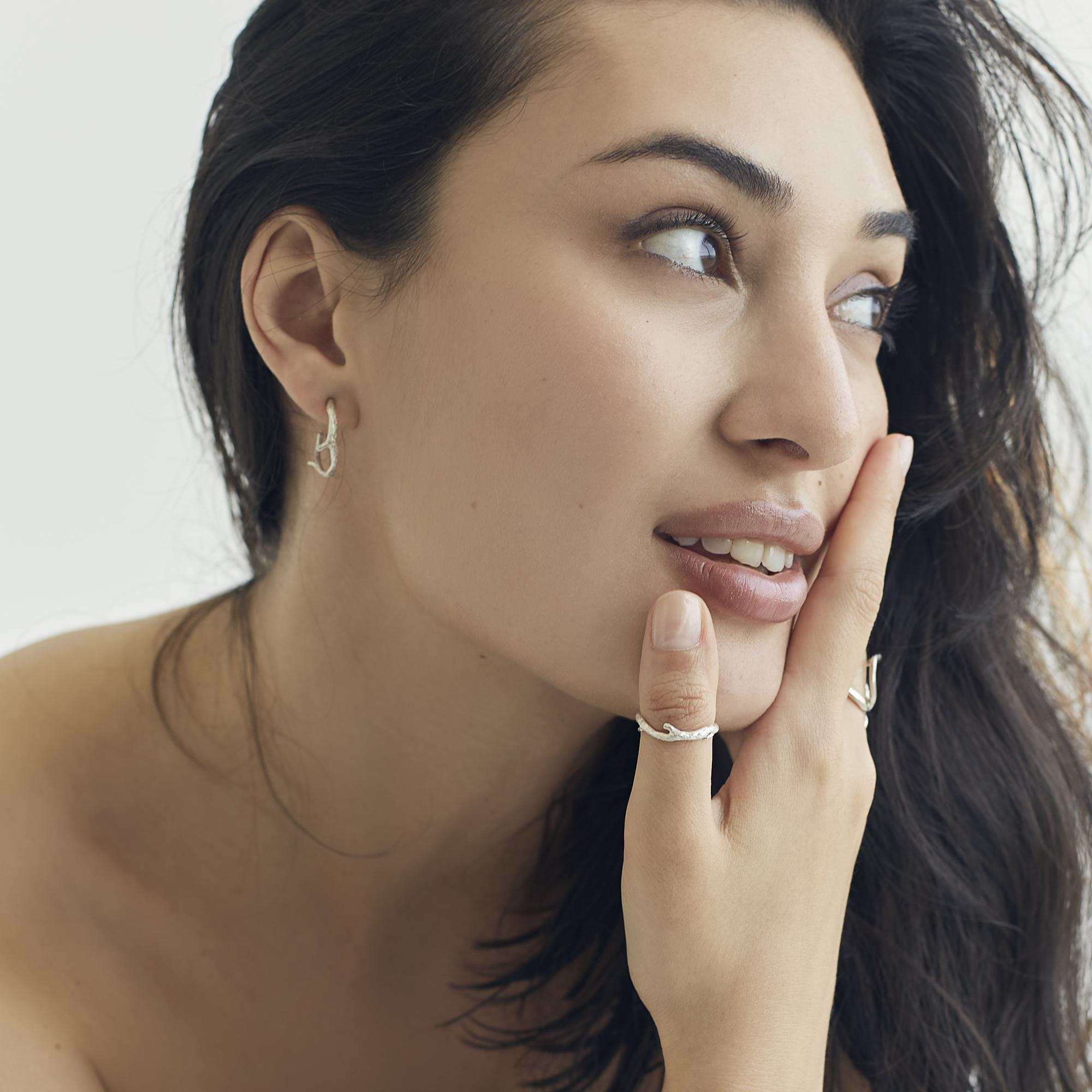 Sprigs earrings circle