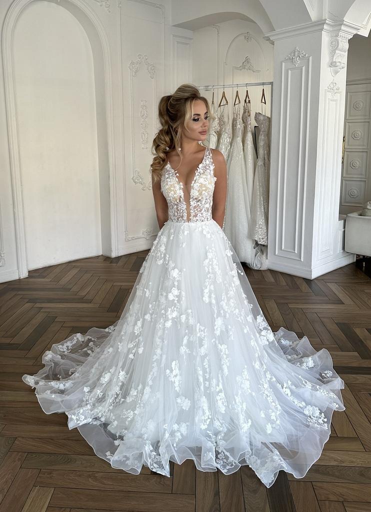Свадебные платья Anastasia bridal
