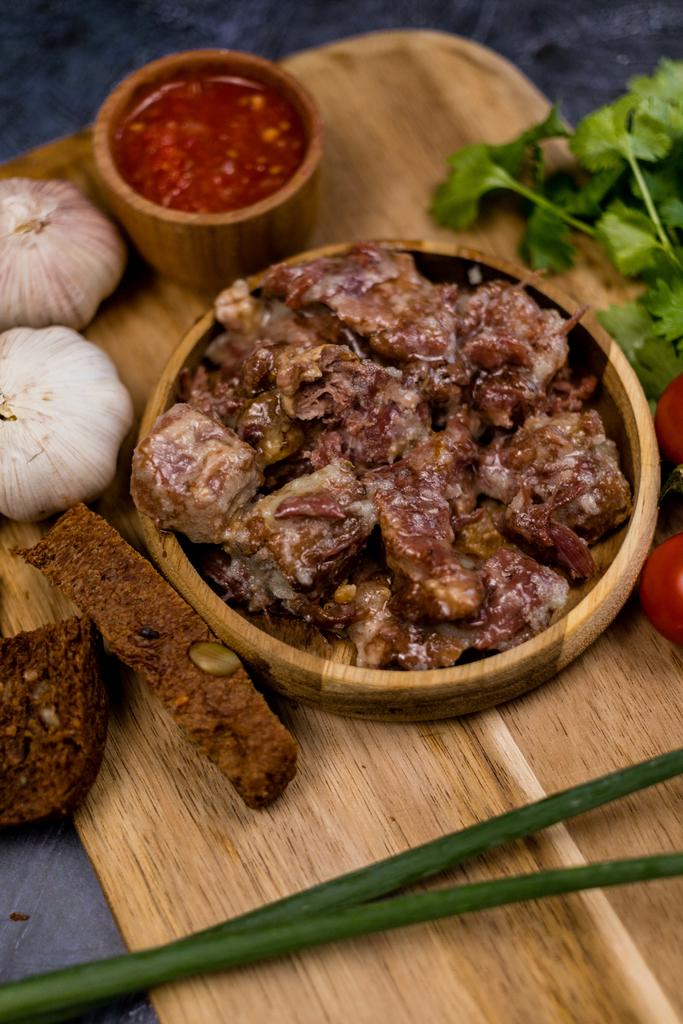 Тушенка говяжья