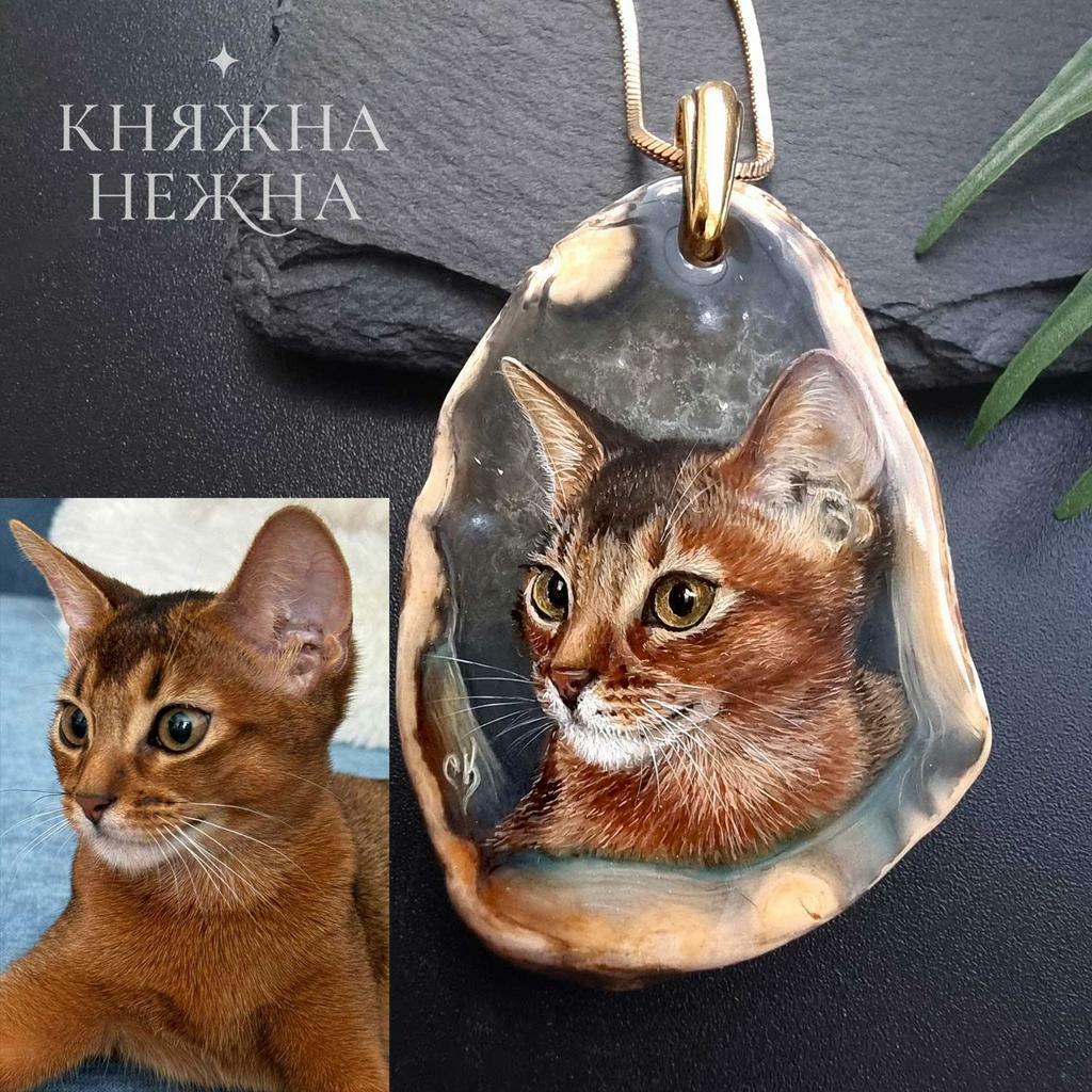 Кулон с портретом кошки по фотографии на натуральном камне
