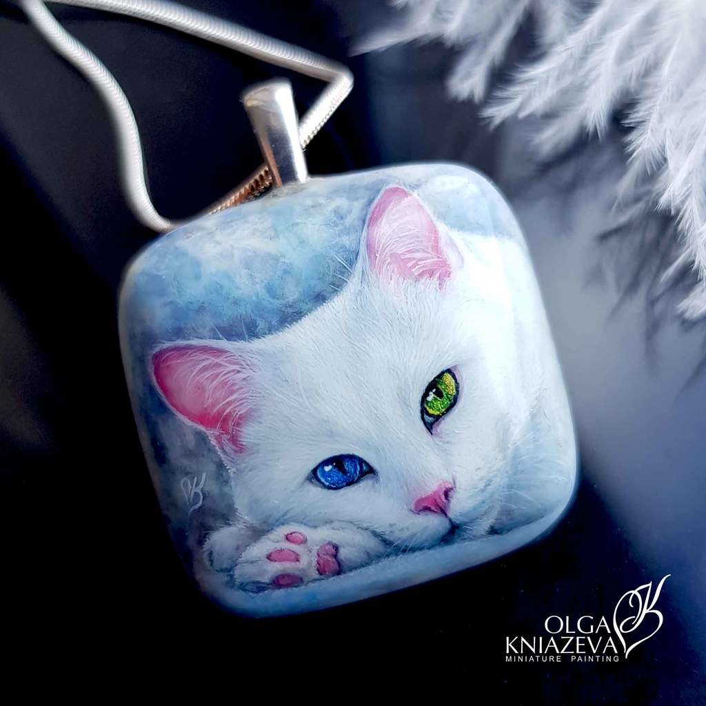 Кулон Кошка Као мани, миниатюрная живопись на камне Ольги Князевой, фото 10