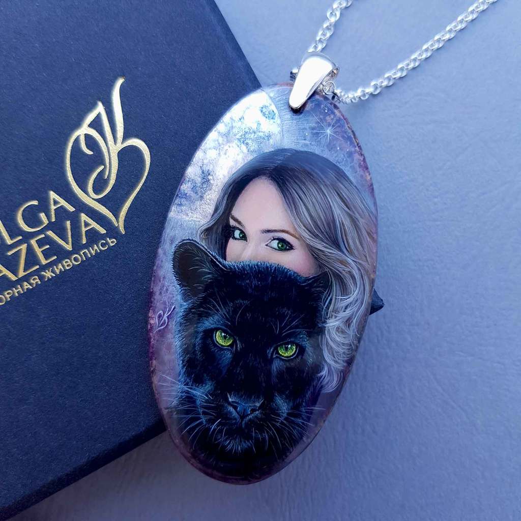 Кулон тотем Портрет с пантерой, ювелирная живопись Ольги Князевой, фото 1