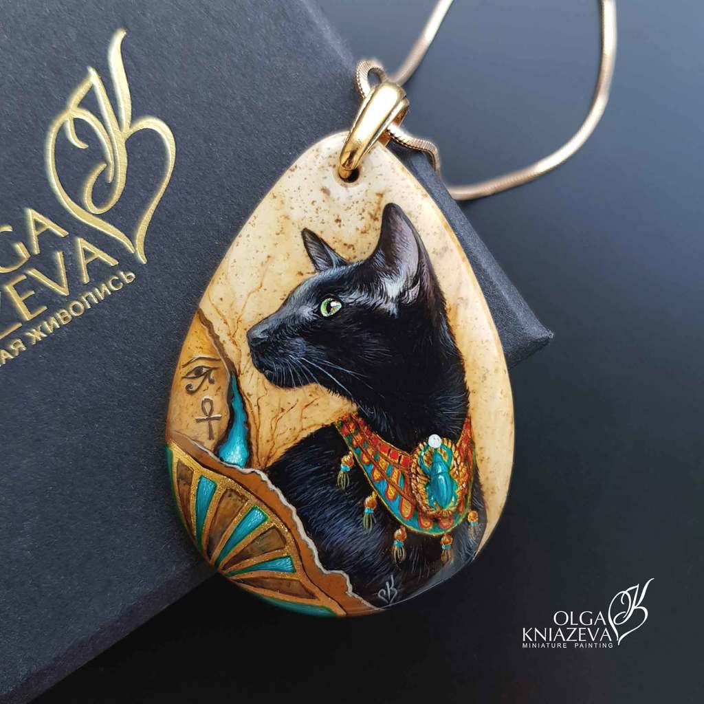 Кулон  Богиня Египта Бастет, миниатюрная живопись, художник Ольга Князева, фото 1
