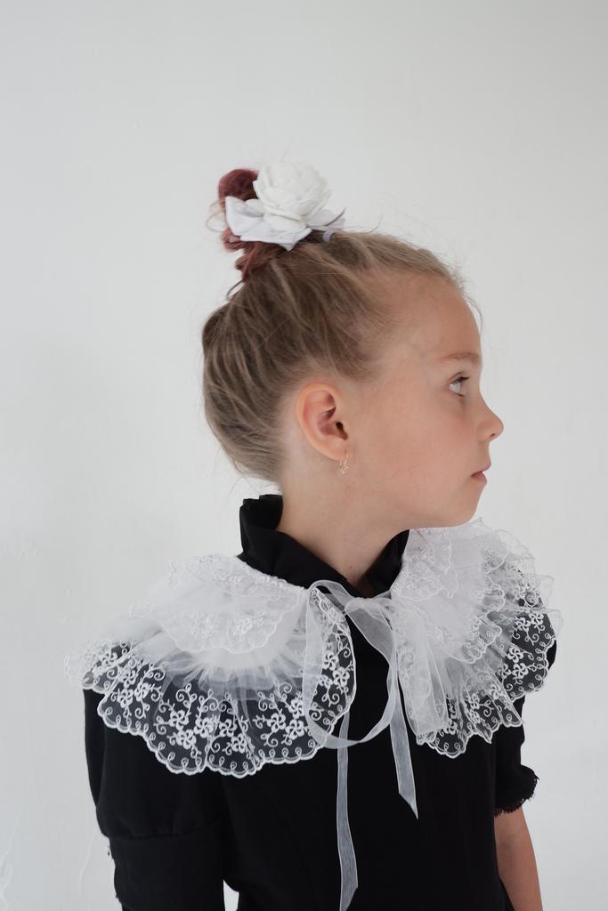 Воротник для школы Аура