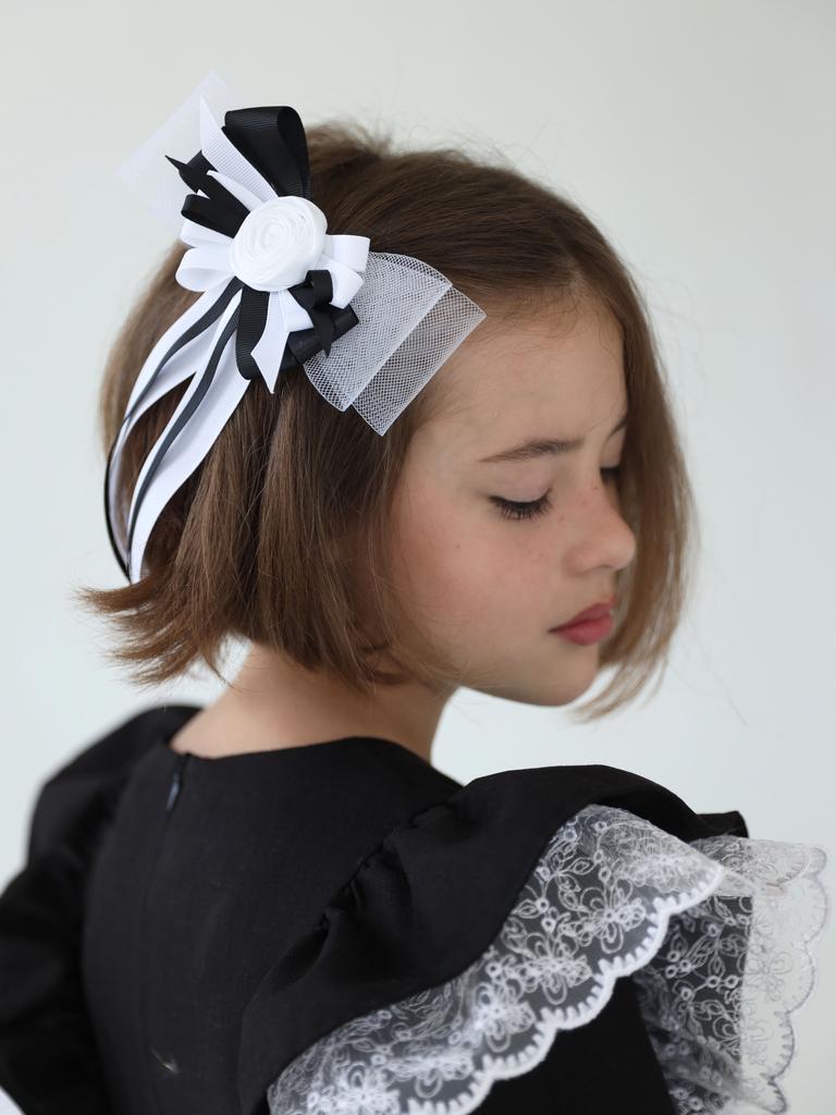 Зажим для волос Регина белый