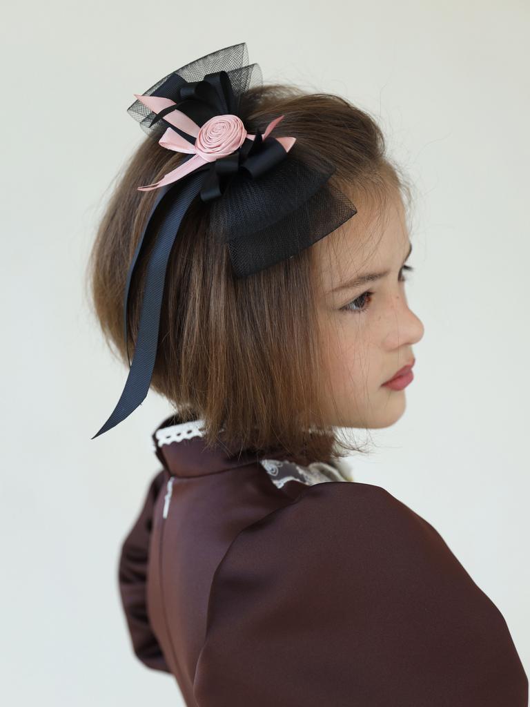 Зажим для волос Регина пудровый