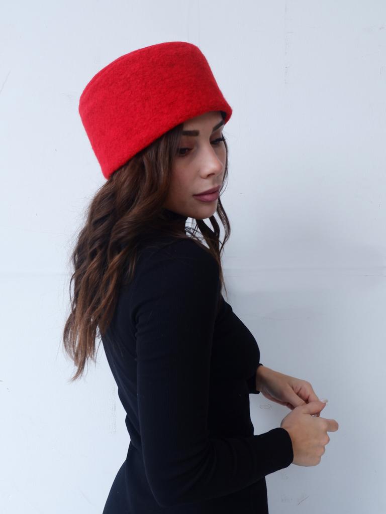 Т24-17 шляпка женская ТАБЛЕТКА  красный