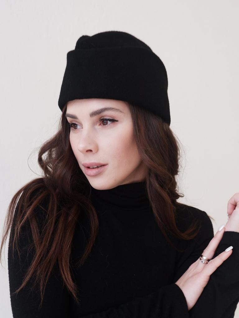 Т25-5 шляпа женская ПИЛОТКА с отворотом черный