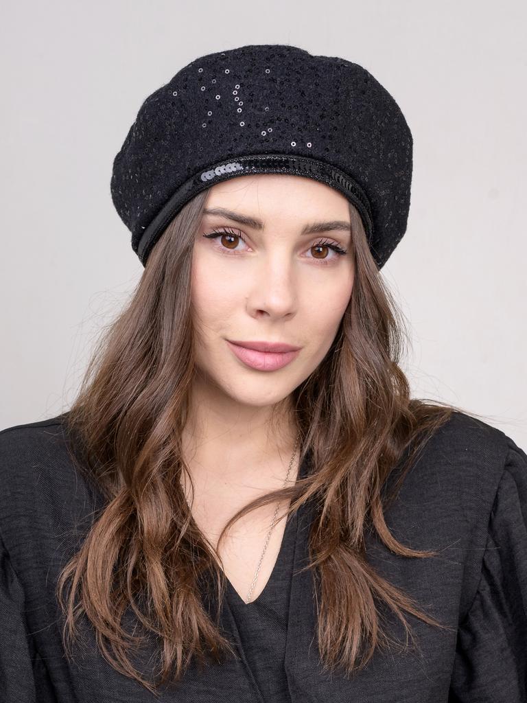 Берет пайетки черный