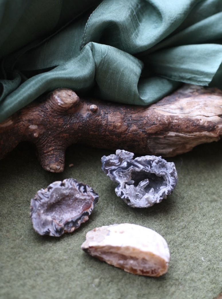 Натуральный агат (жеод)