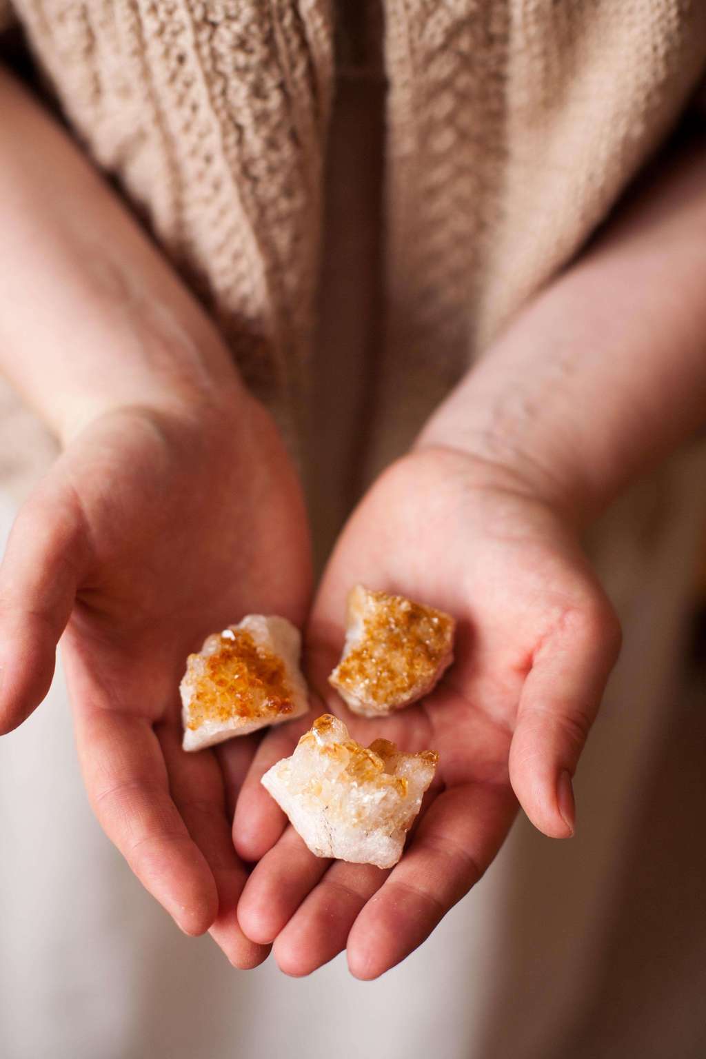 Друза цитрина