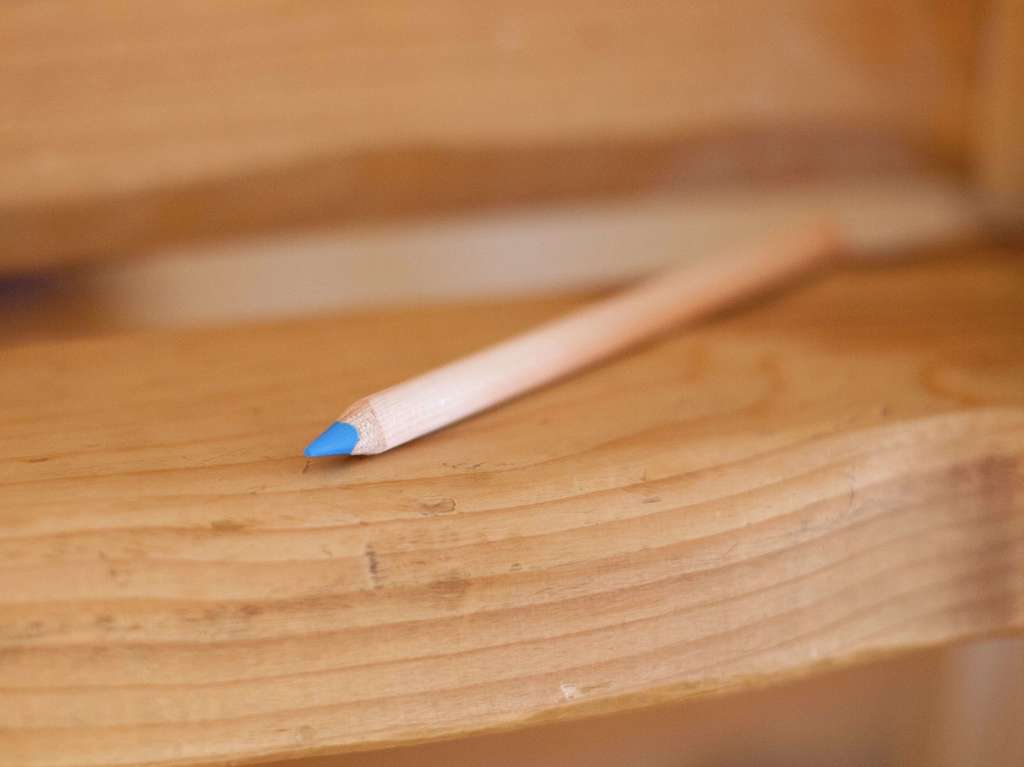 Карандаш трехгранный нелакированный AMS (АМС), шт - голубой