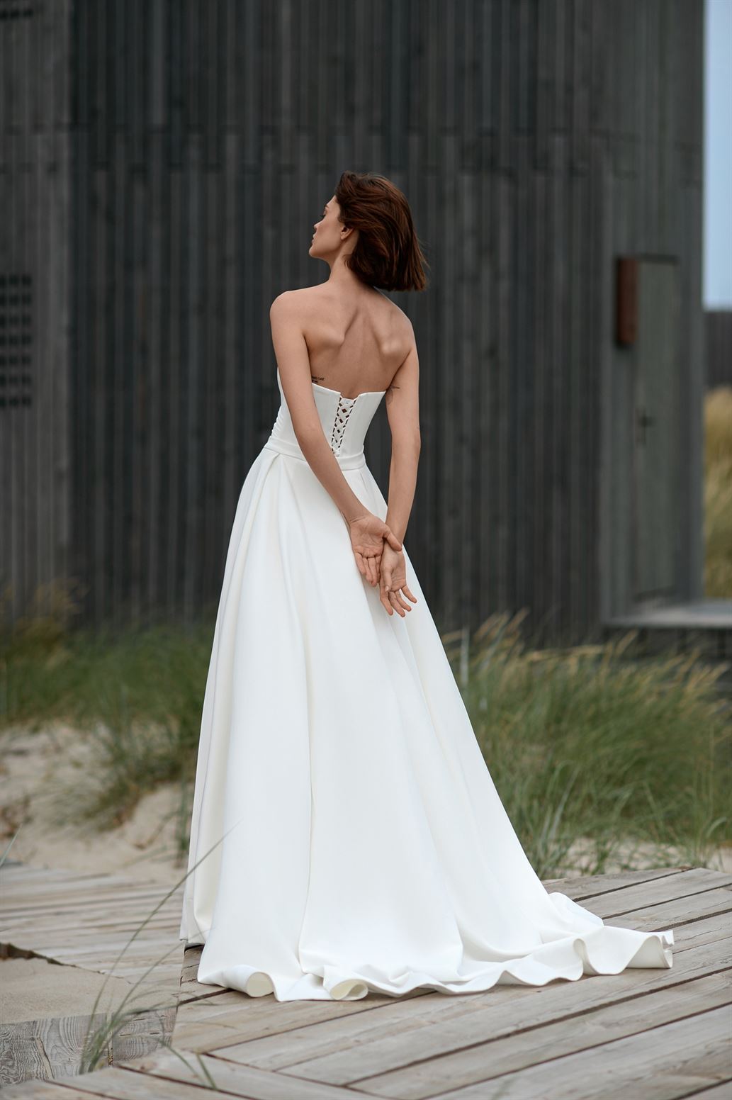 Свадебное платье Ксимена со шлейфом