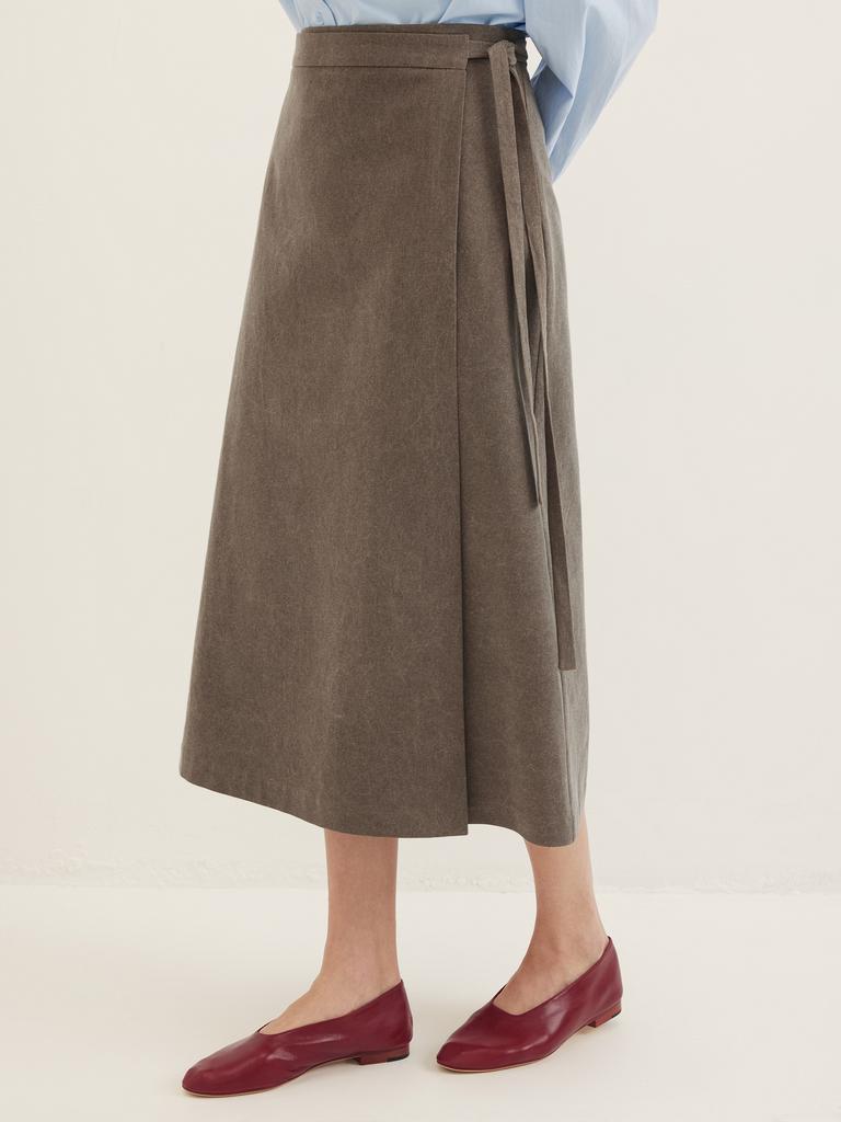 Юбка миди на запах коричневого цвета
