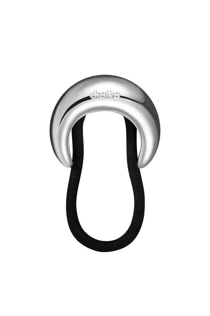 Резинка для волос серебристого цвета