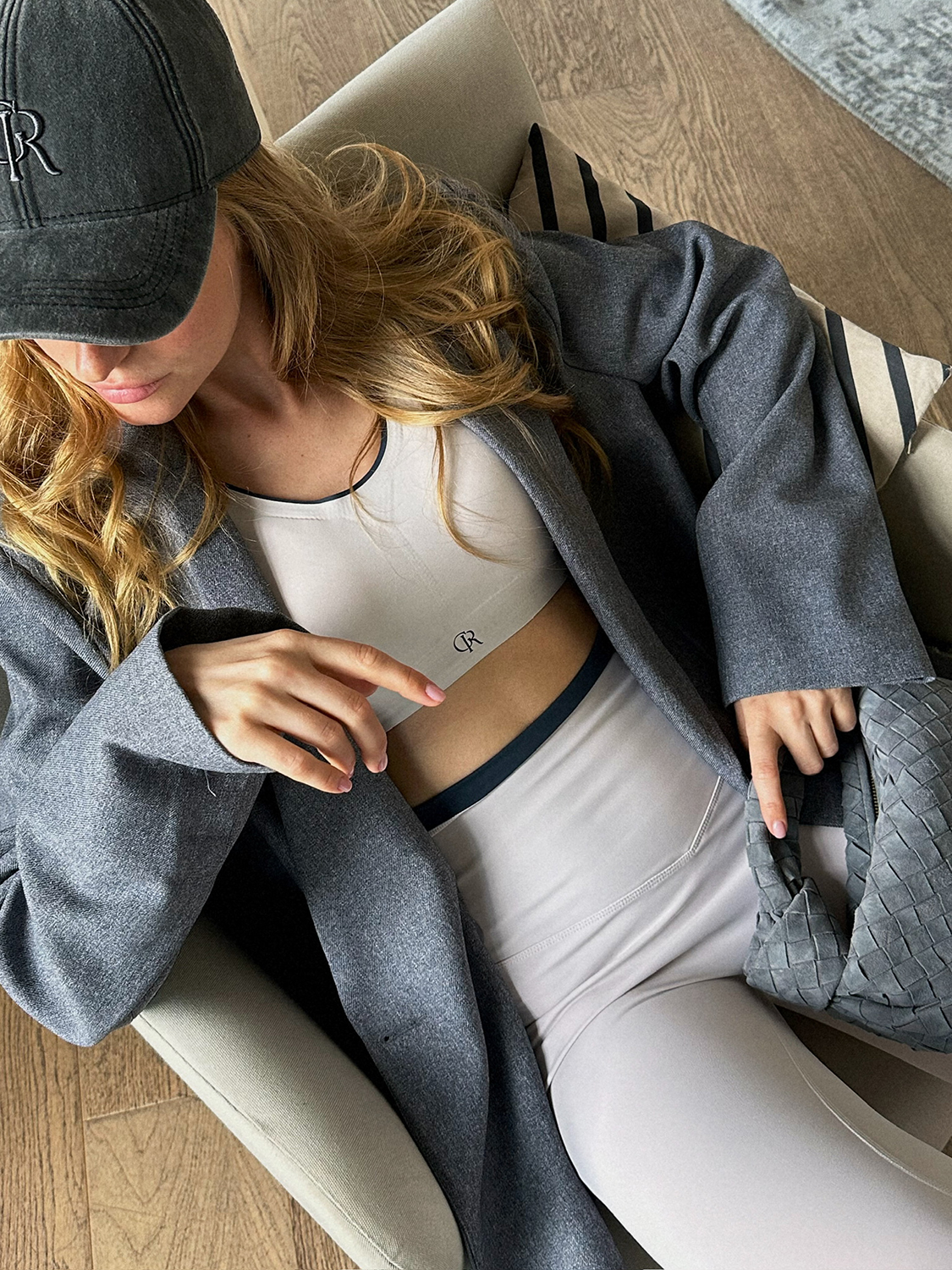 GROOVY Топ спортивный GR №2 молочный