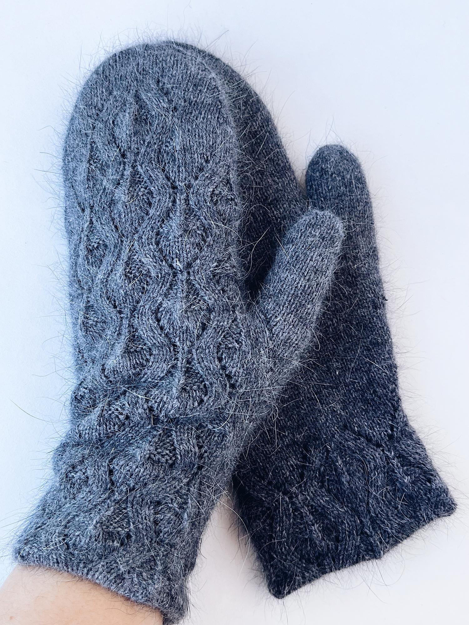 Вязаные варежки двойные L