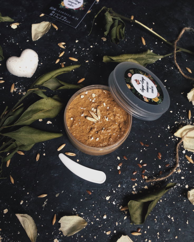 Свежая маска для лица "Миндаль и овсянка"