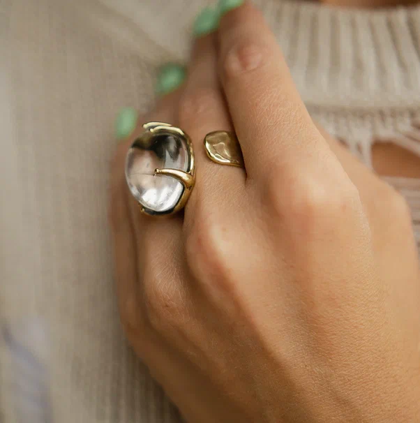 Кольцо "Сокровище" с горным хрусталем маленькое