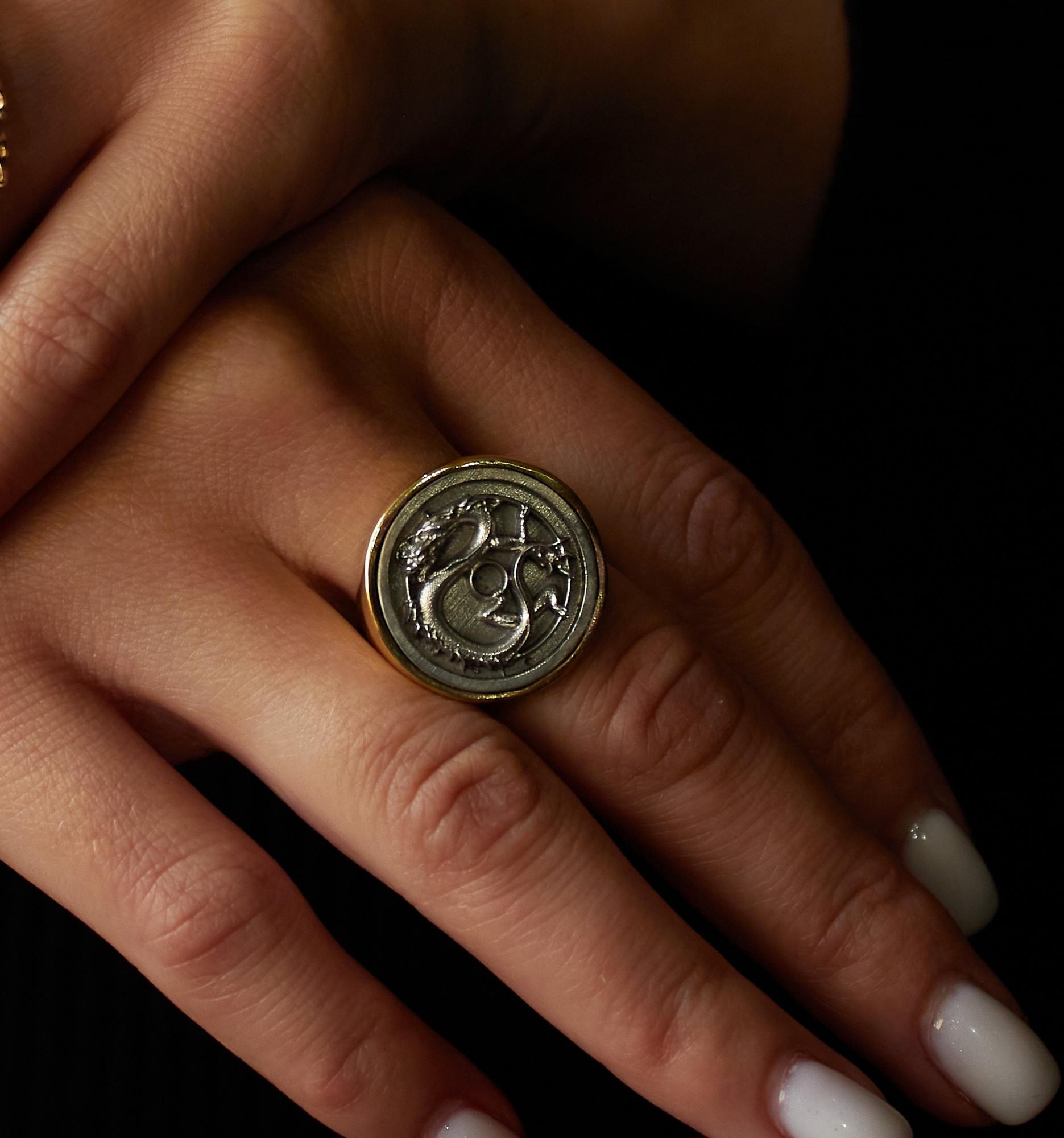 Перстень "Хранитель" с серебряным навершием