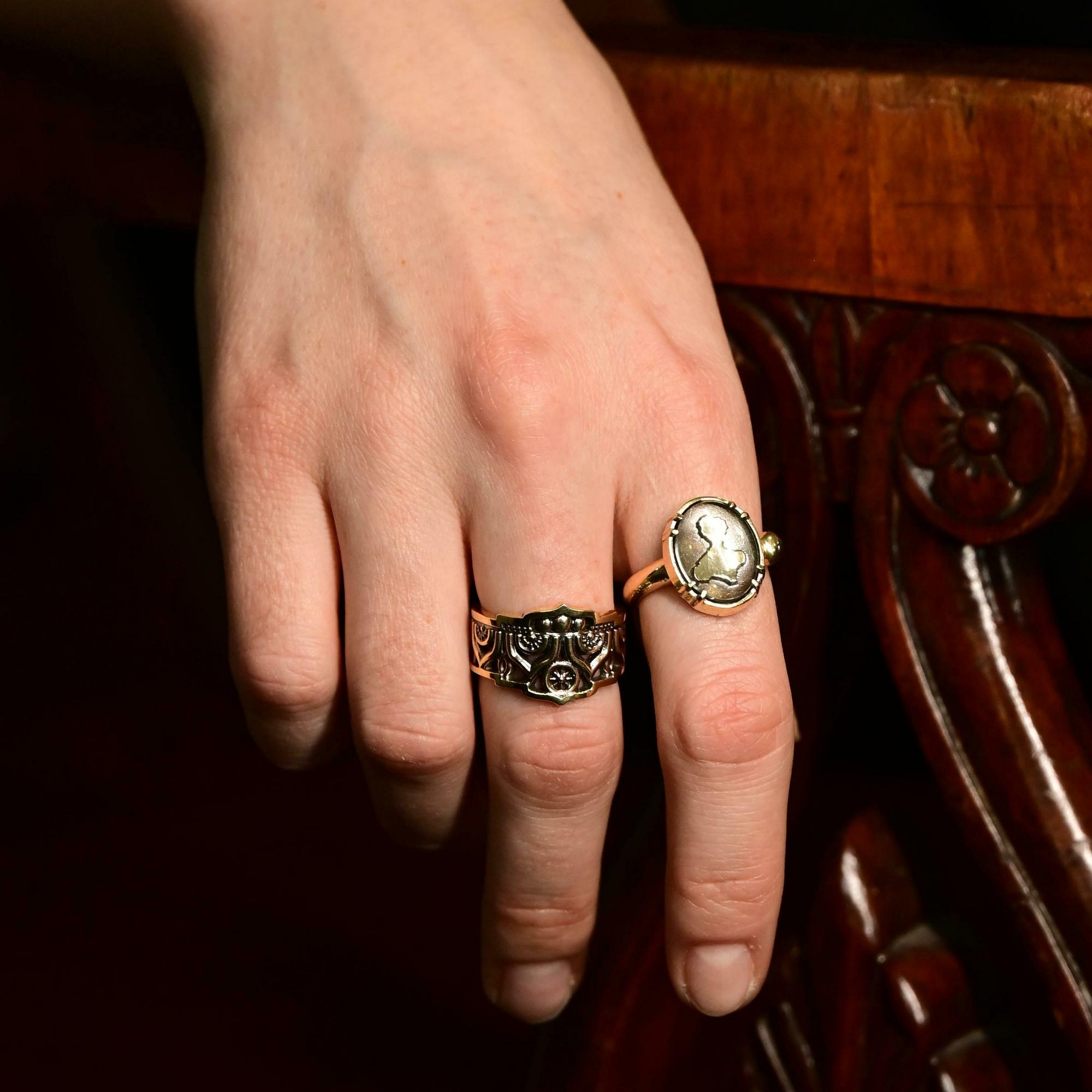 Кольцо "Силуэт  в хрустале"