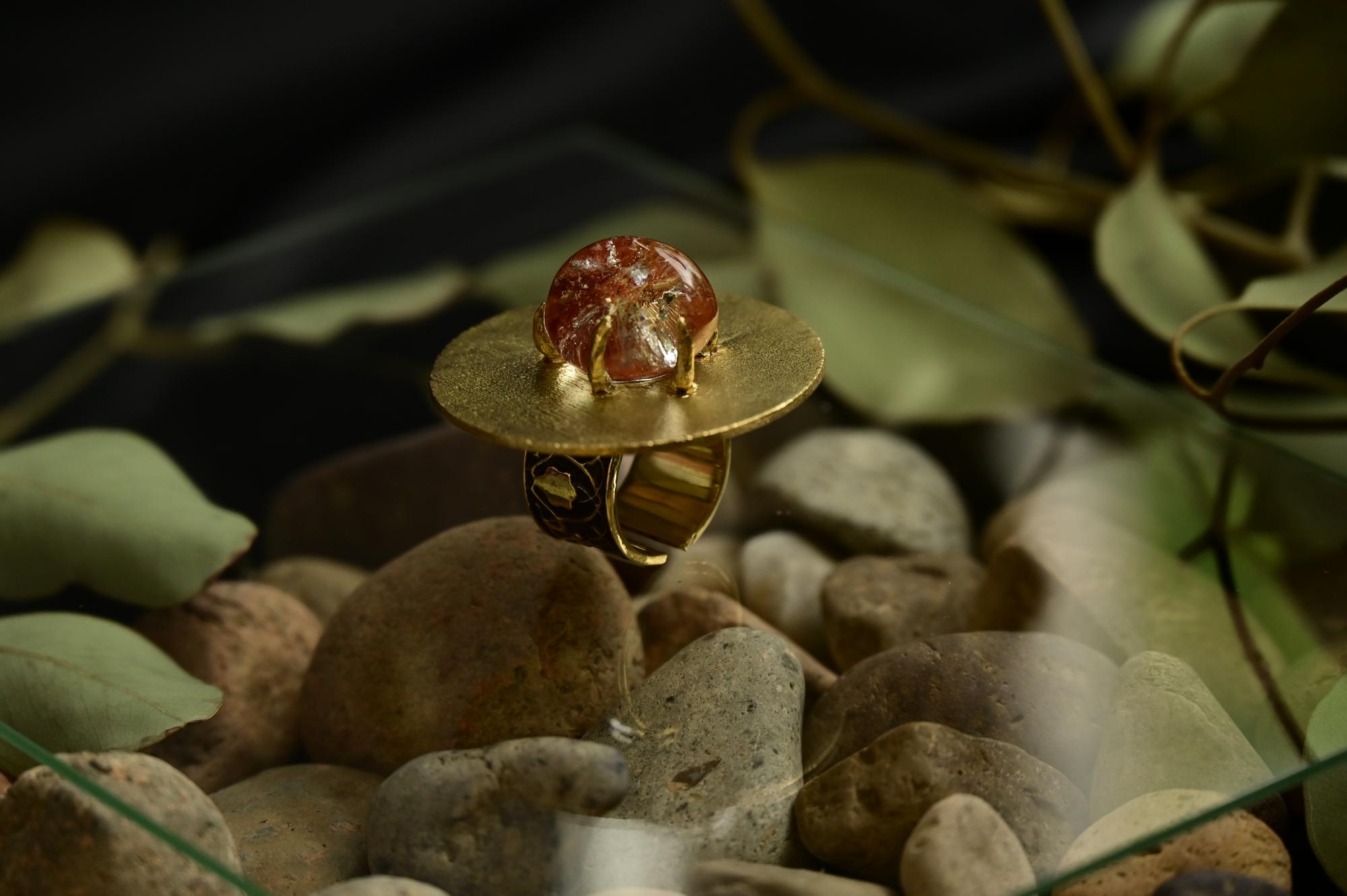 Коллекция "Озеро солнца" выпускницы 2 потока Елены Хотеевой