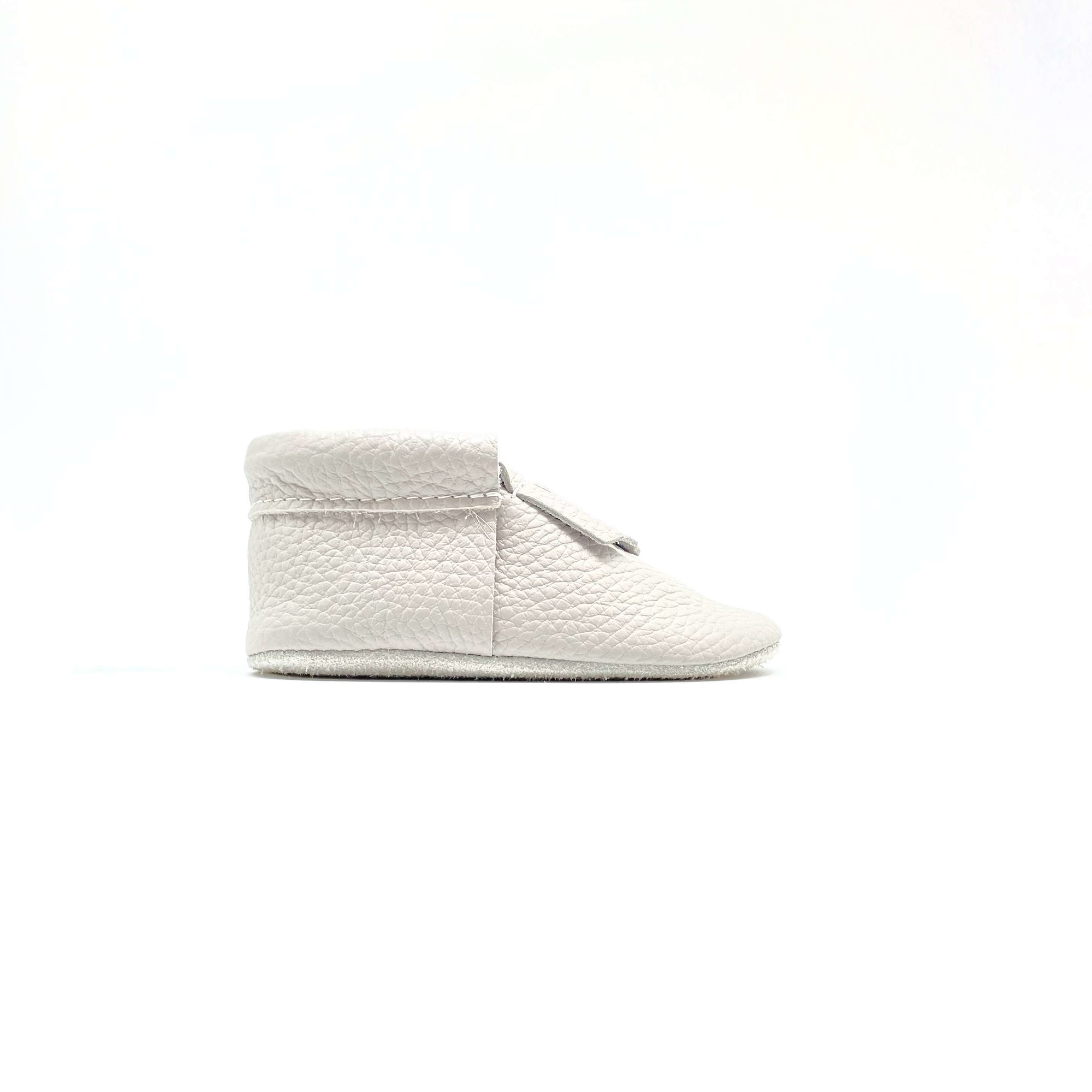 Модель  Moccs Grey