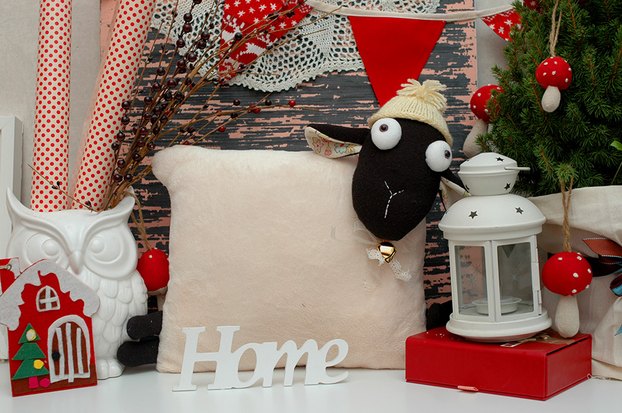 Черно-Белая Овца