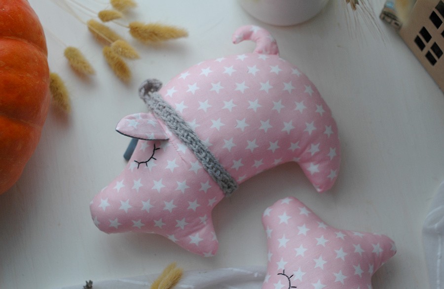 свинки в звездах