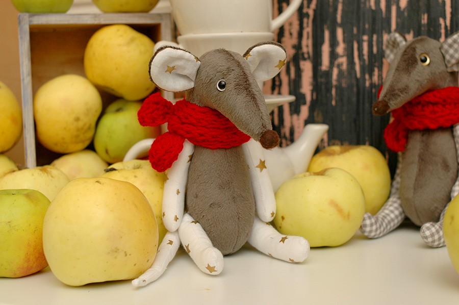 мышки в шарфиках