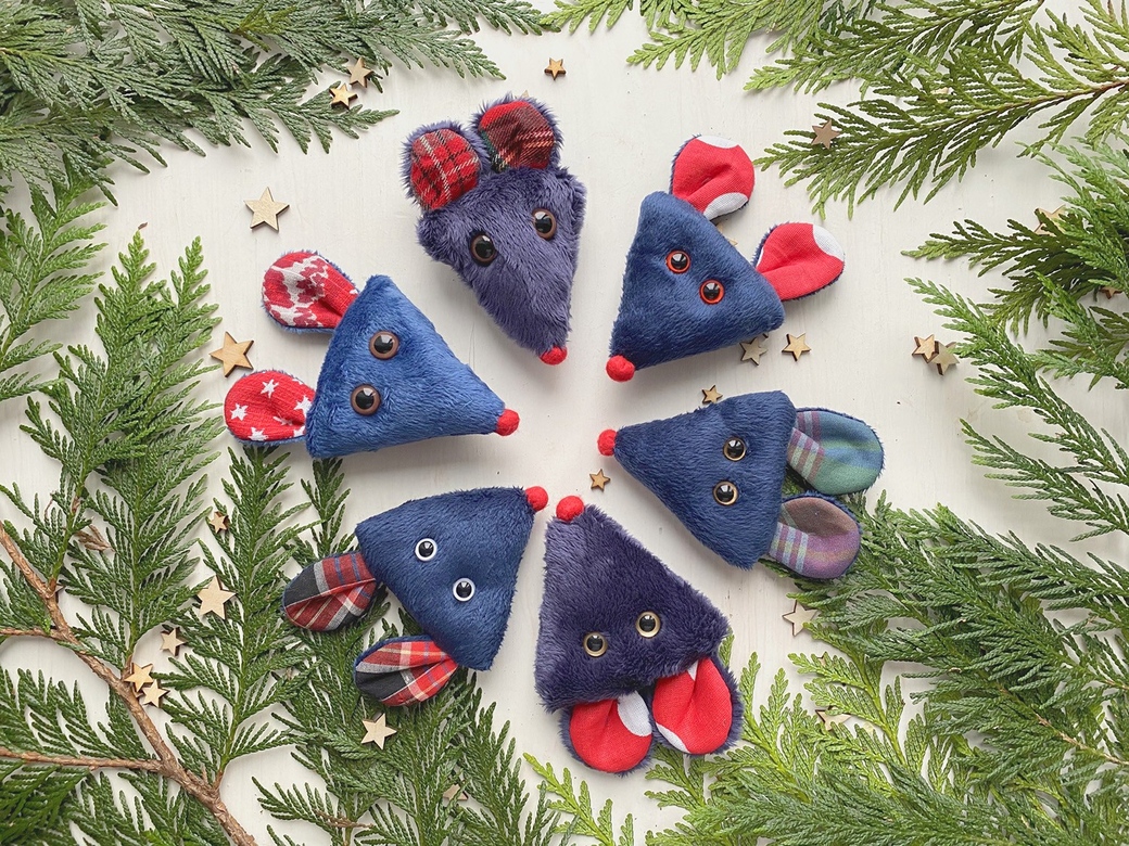 мышки синие