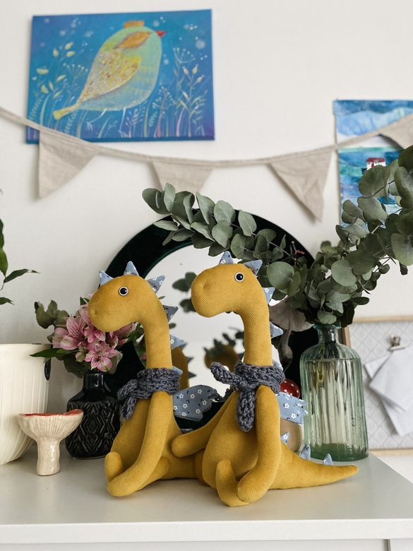 Драконы в шарфах