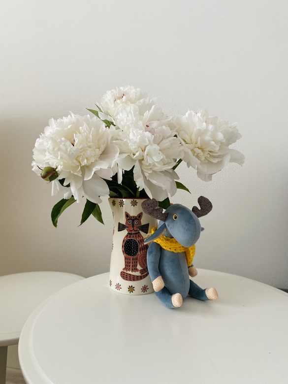 Лось в шарфике