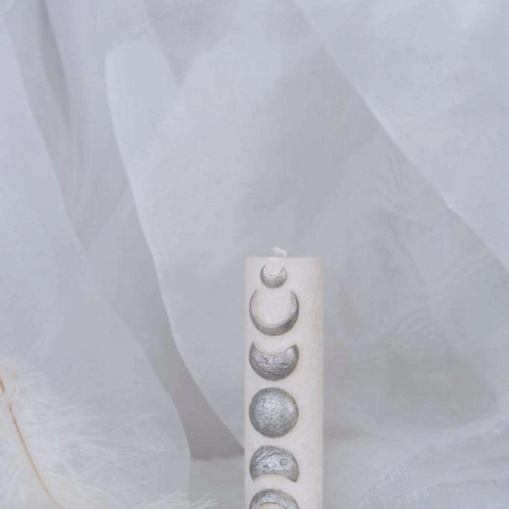 Свеча "Фазы луны" белая