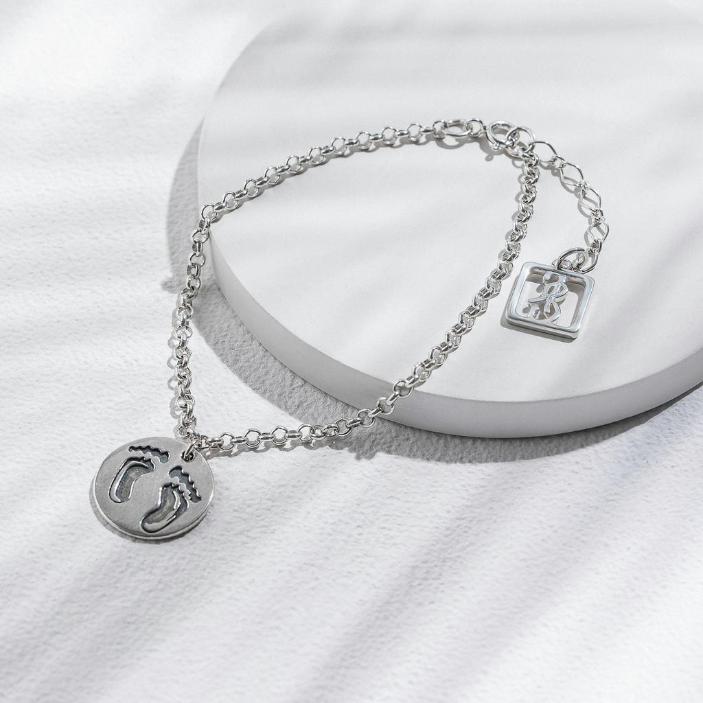 Браслет со следами детских ножек  (Ag 925)