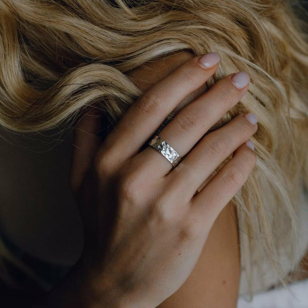 Кольцо-лента без камня (Ag 925)