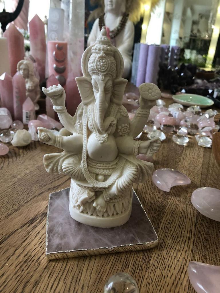 Свеча Ганеша Большой (молочный)