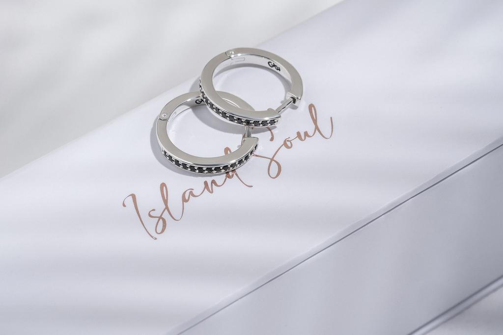 Серьги-Конго Мерцающий чёрный циркон (Ag 925)